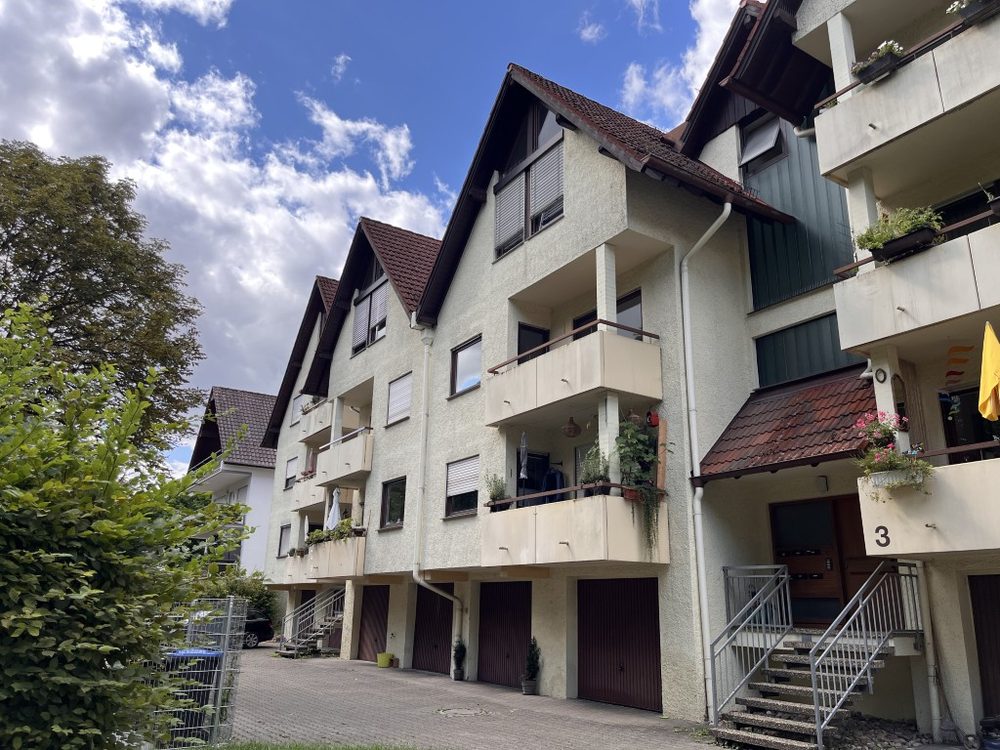 Mehrfamilienhaus einer WEG mit 12 Wohneinheiten