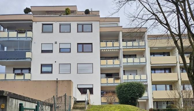 Mehrfamilienhaus einer WEG mit 14 Wohneinheiten